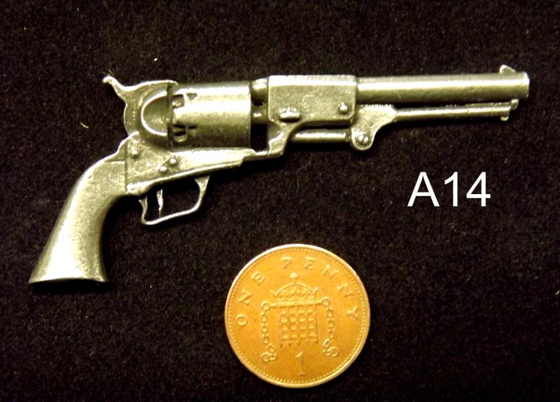 English Shotgun/ Rifle & Military pins
